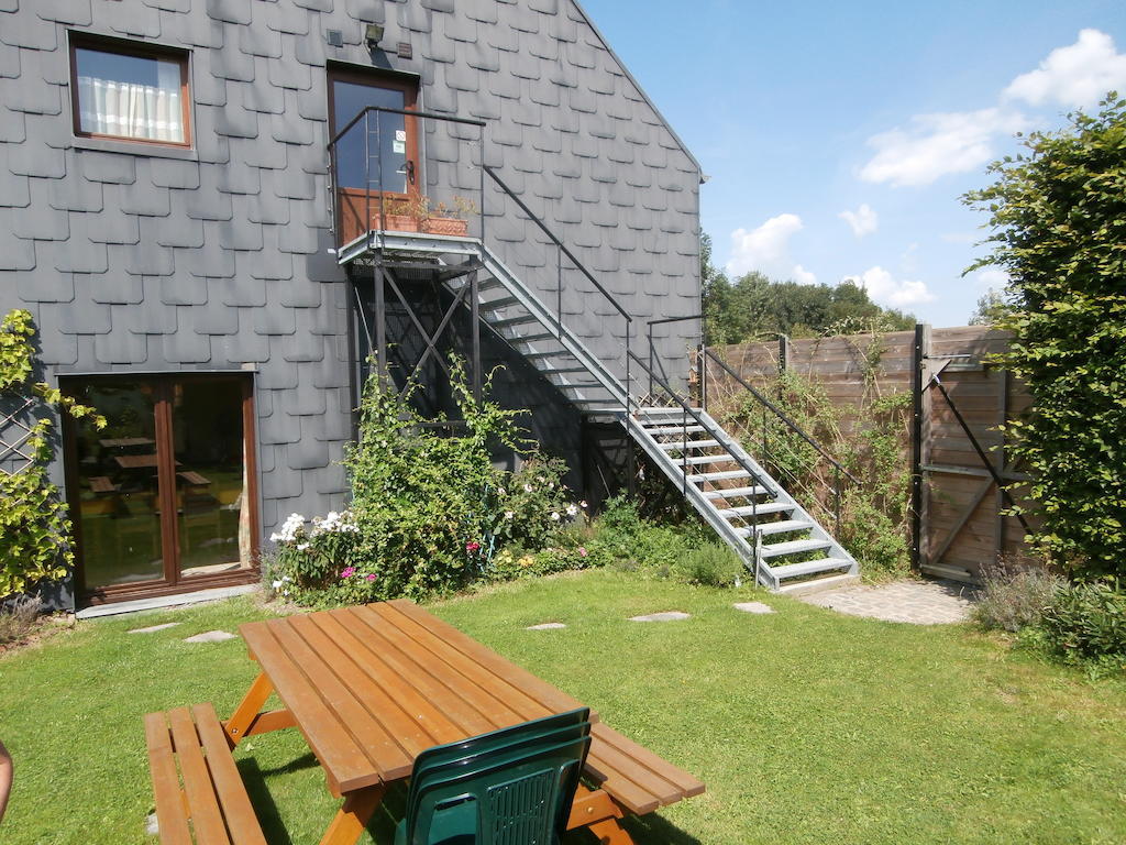 Le Chataignier Centenaire Bed & Breakfast Barry Exterior photo